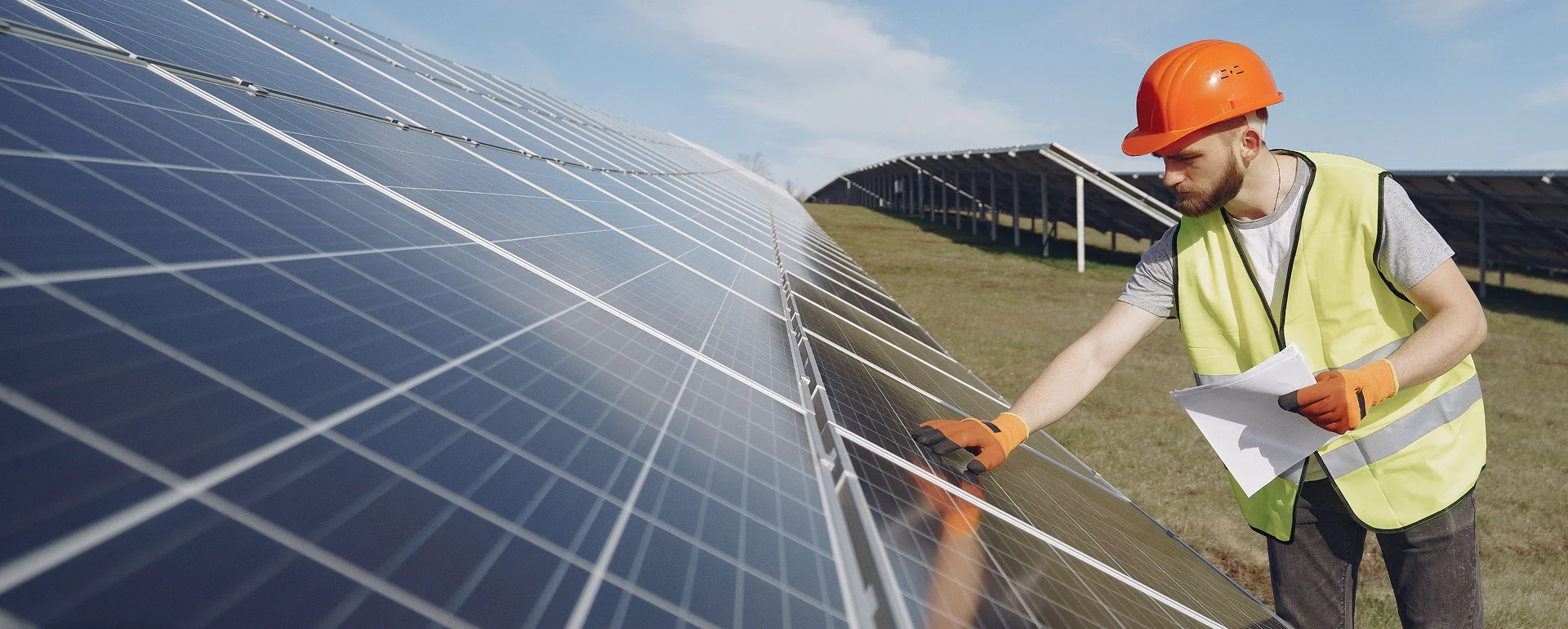 Green PV Technology, Empower Low-Carbon & Efficient Energy Future